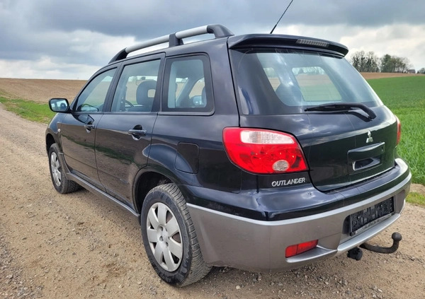 Mitsubishi Outlander cena 14900 przebieg: 214100, rok produkcji 2005 z Chełmno małe 29